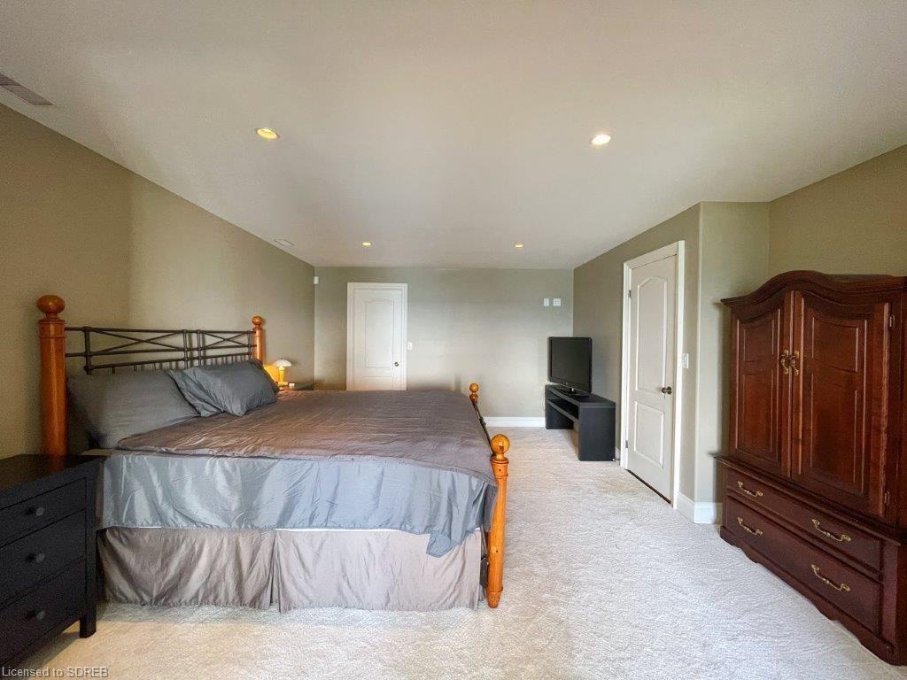 140 BROWN Street, Port Dover, Ontario, Canada