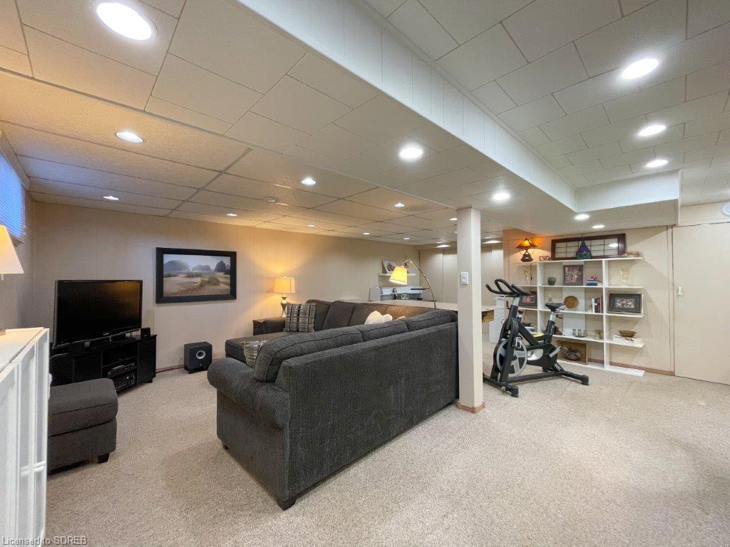 276 MONTCLAIR CRESCENT, Waterford, Ontario, Canada