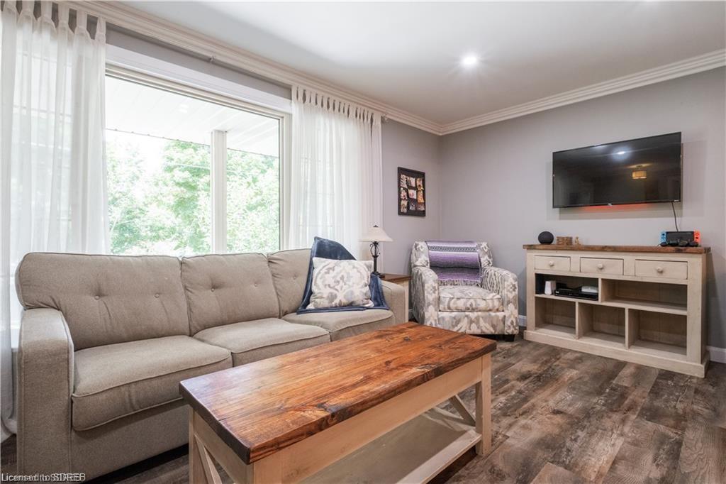12 SUNSET Drive, Simcoe, Ontario, Canada
