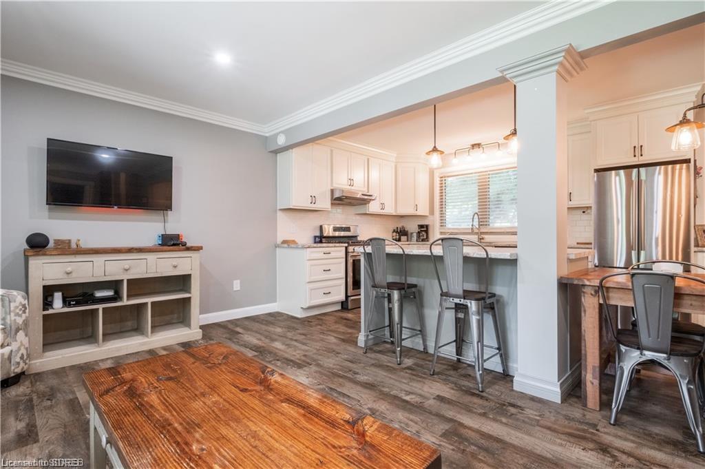 12 SUNSET Drive, Simcoe, Ontario, Canada