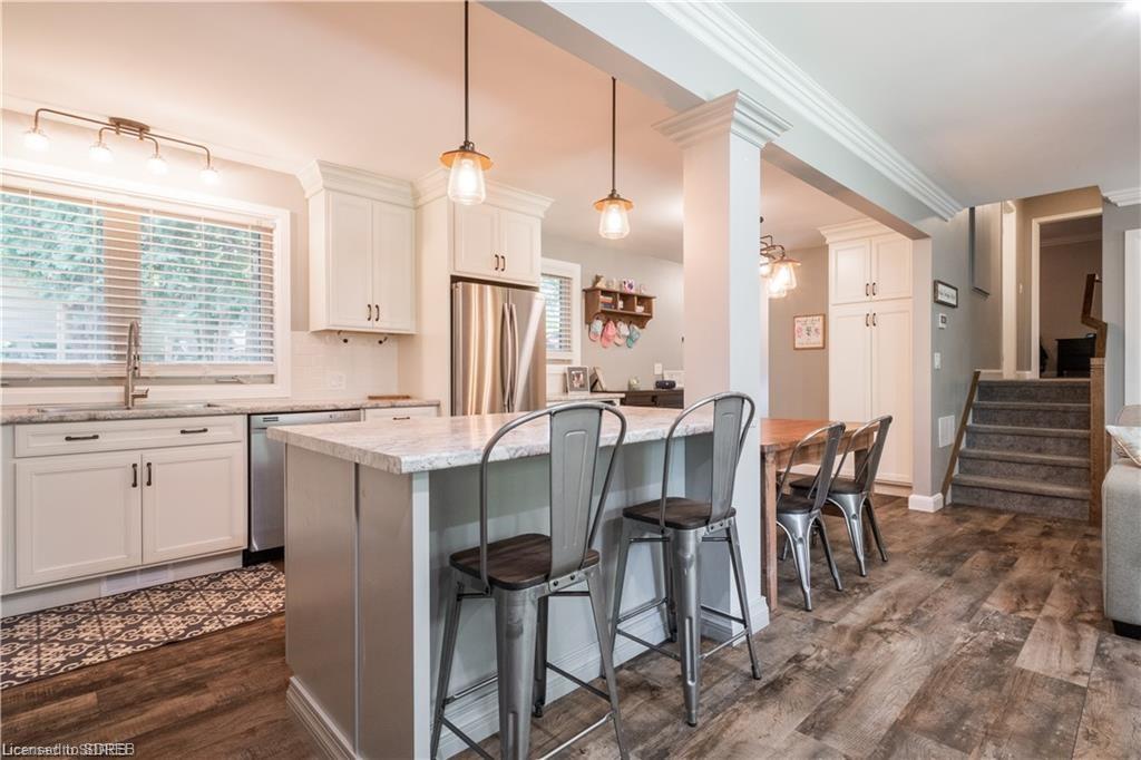 12 SUNSET Drive, Simcoe, Ontario, Canada