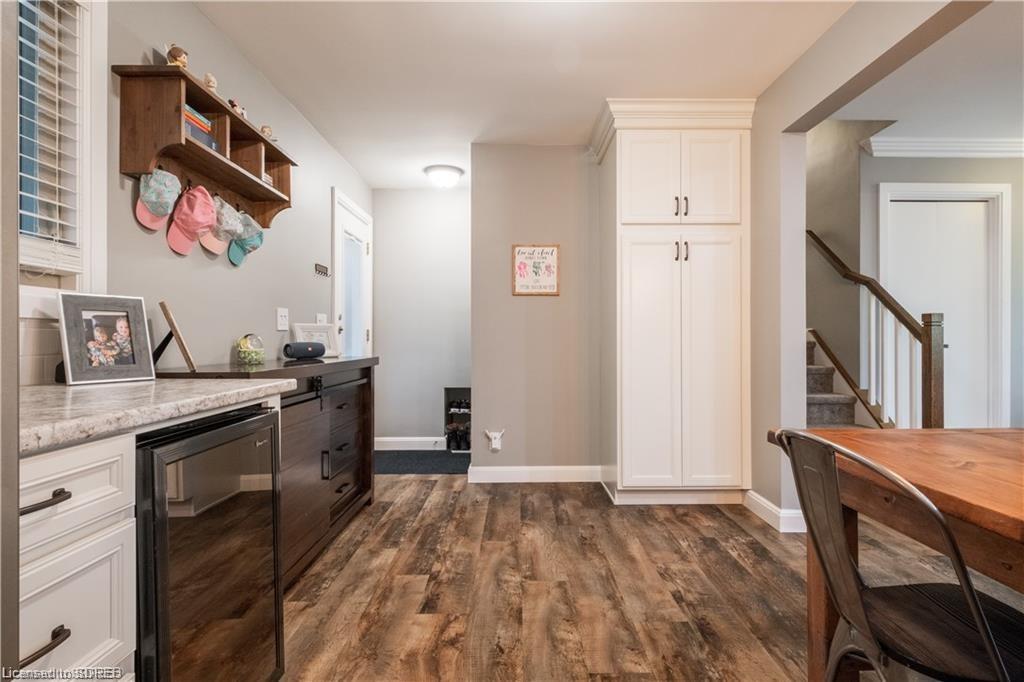 12 SUNSET Drive, Simcoe, Ontario, Canada