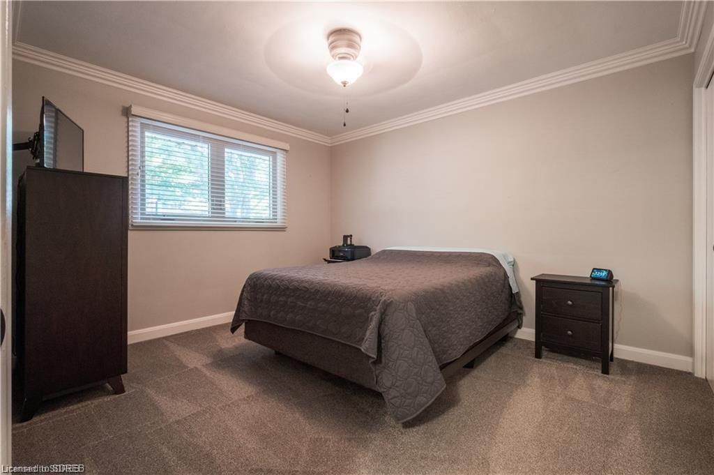 12 SUNSET Drive, Simcoe, Ontario, Canada