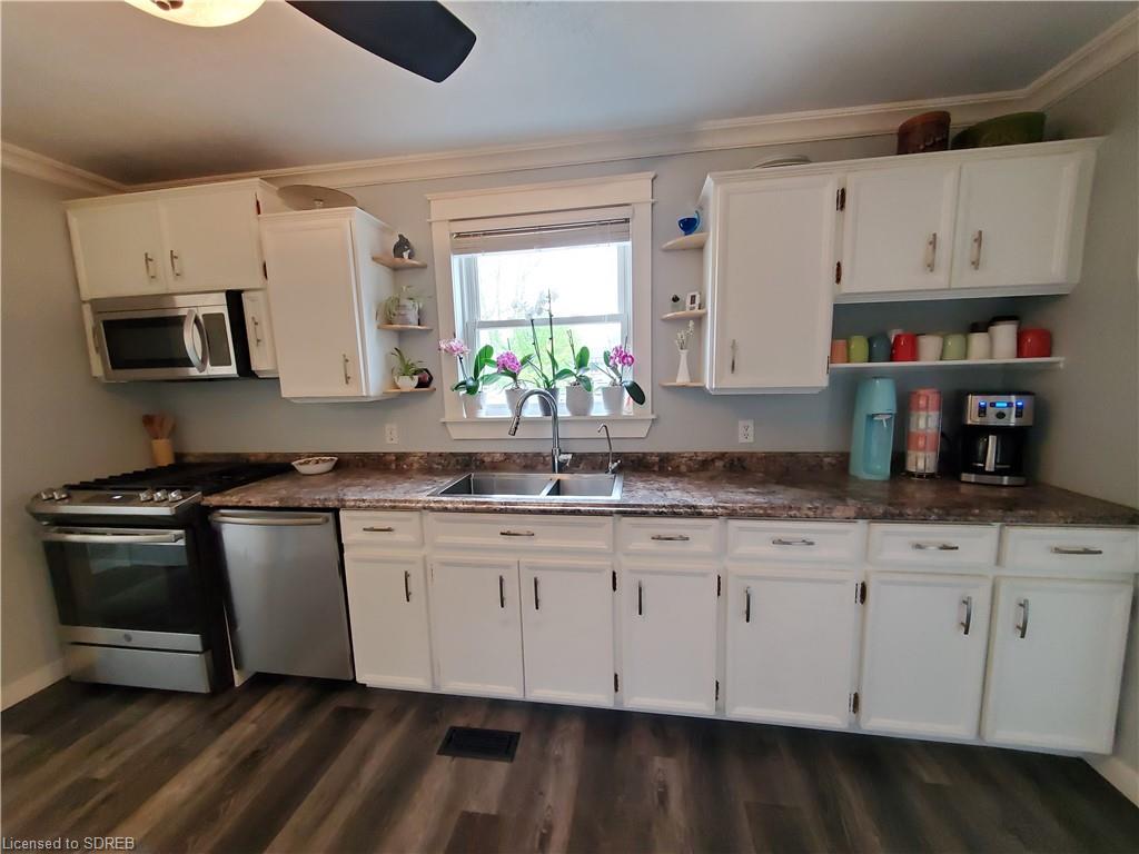 1044 MAIN Street, Port Dover, Ontario, Canada