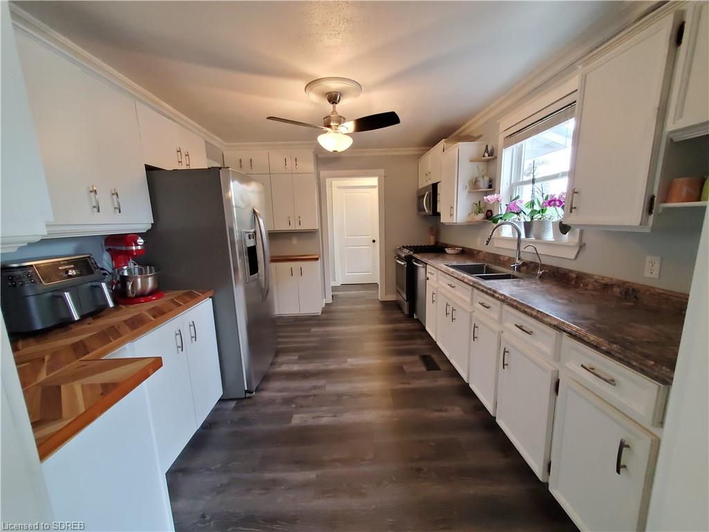 1044 MAIN Street, Port Dover, Ontario, Canada