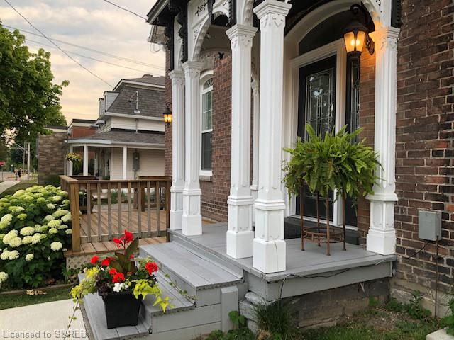 12 CHAPMAN Street W, Port Dover, Ontario, Canada