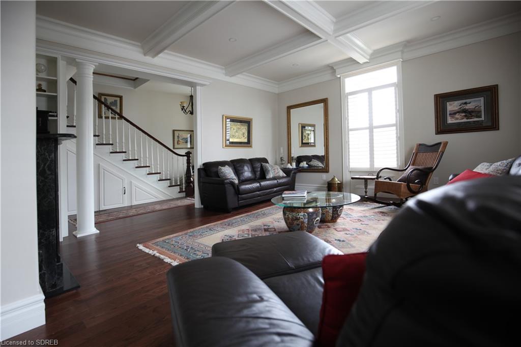 12 CHAPMAN Street W, Port Dover, Ontario, Canada