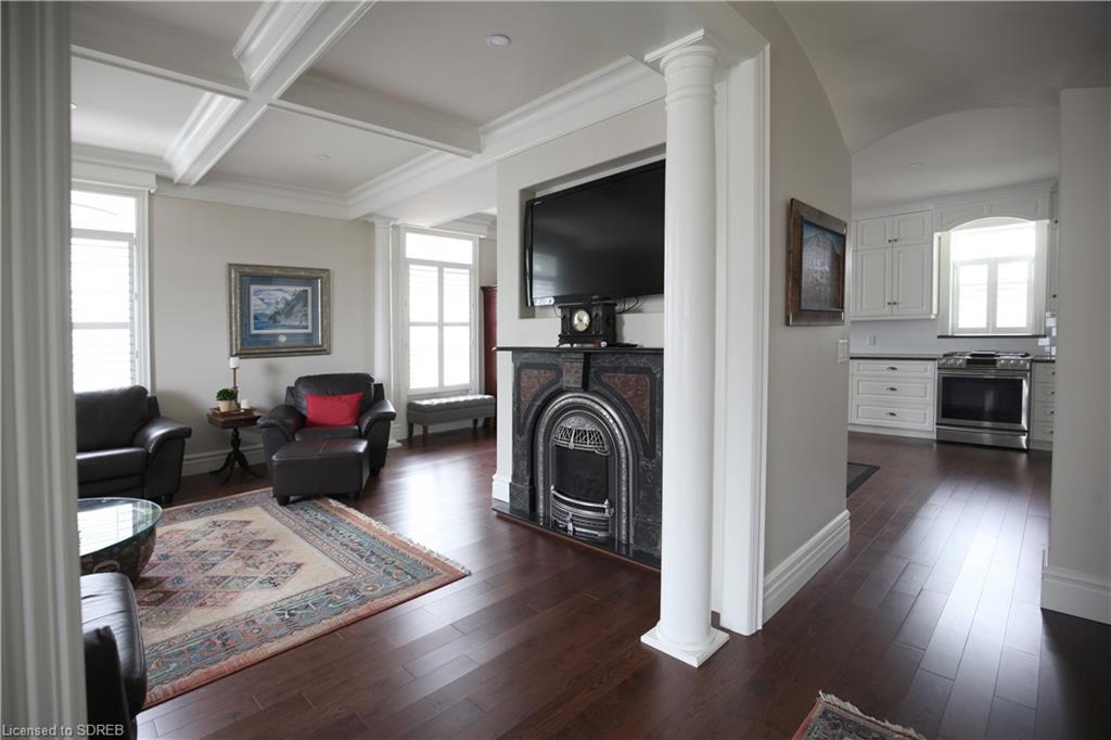 12 CHAPMAN Street W, Port Dover, Ontario, Canada