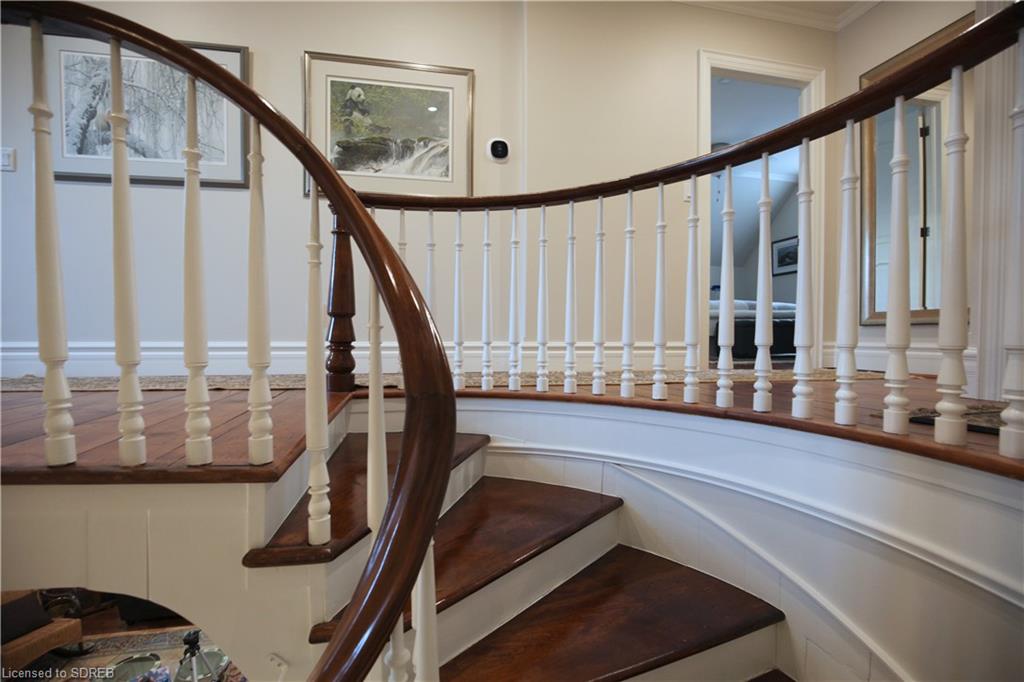 12 CHAPMAN Street W, Port Dover, Ontario, Canada
