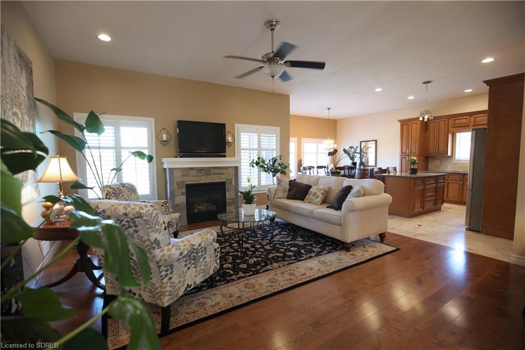 71 NEWPORT Lane, Port Dover, Ontario, Canada