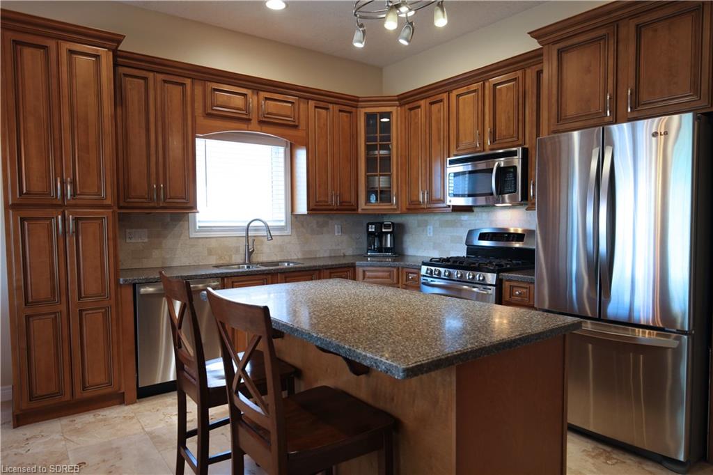 71 NEWPORT Lane, Port Dover, Ontario, Canada