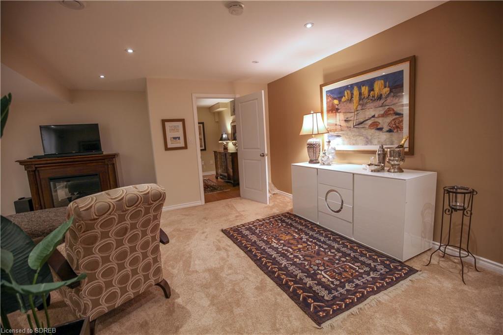 71 NEWPORT Lane, Port Dover, Ontario, Canada