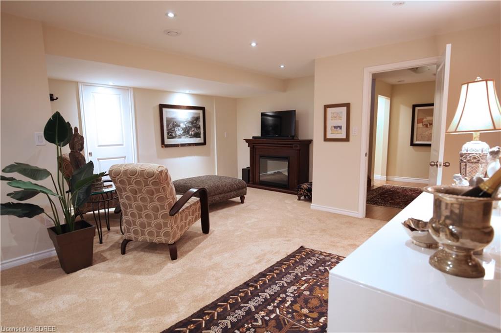 71 NEWPORT Lane, Port Dover, Ontario, Canada