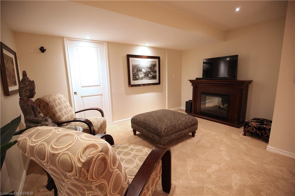 71 NEWPORT Lane, Port Dover, Ontario, Canada