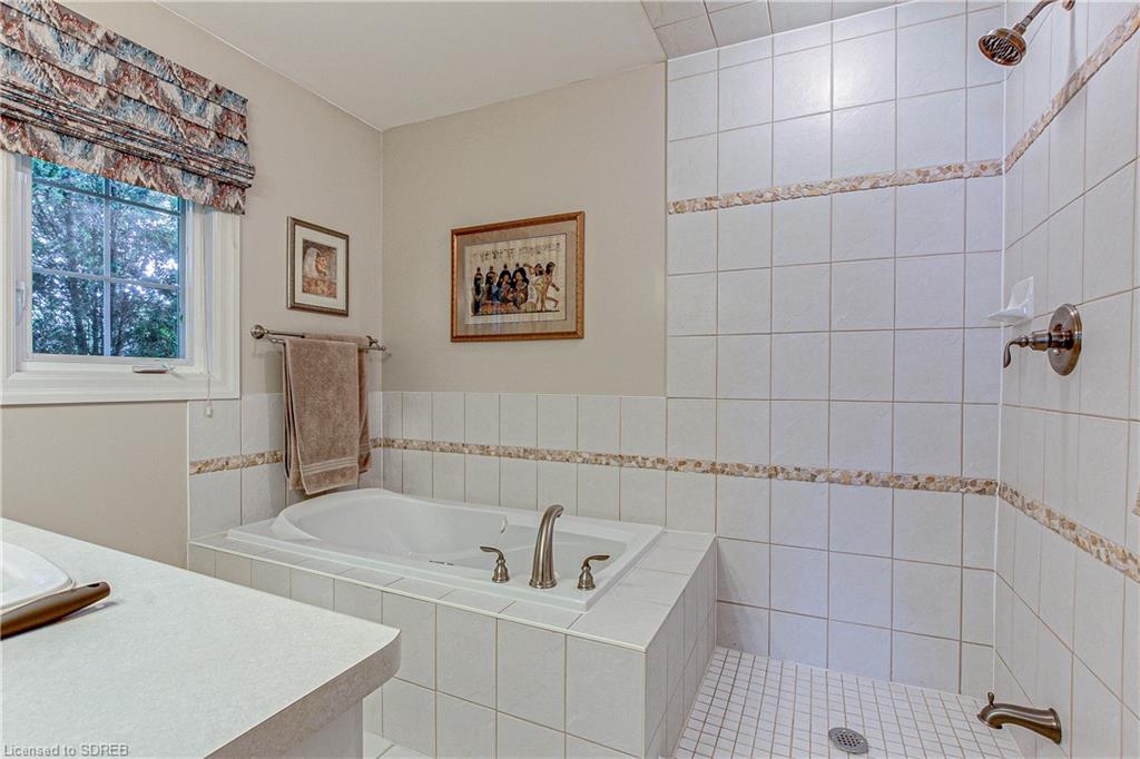 128 WOLVEN Street, Port Rowan, Ontario, Canada