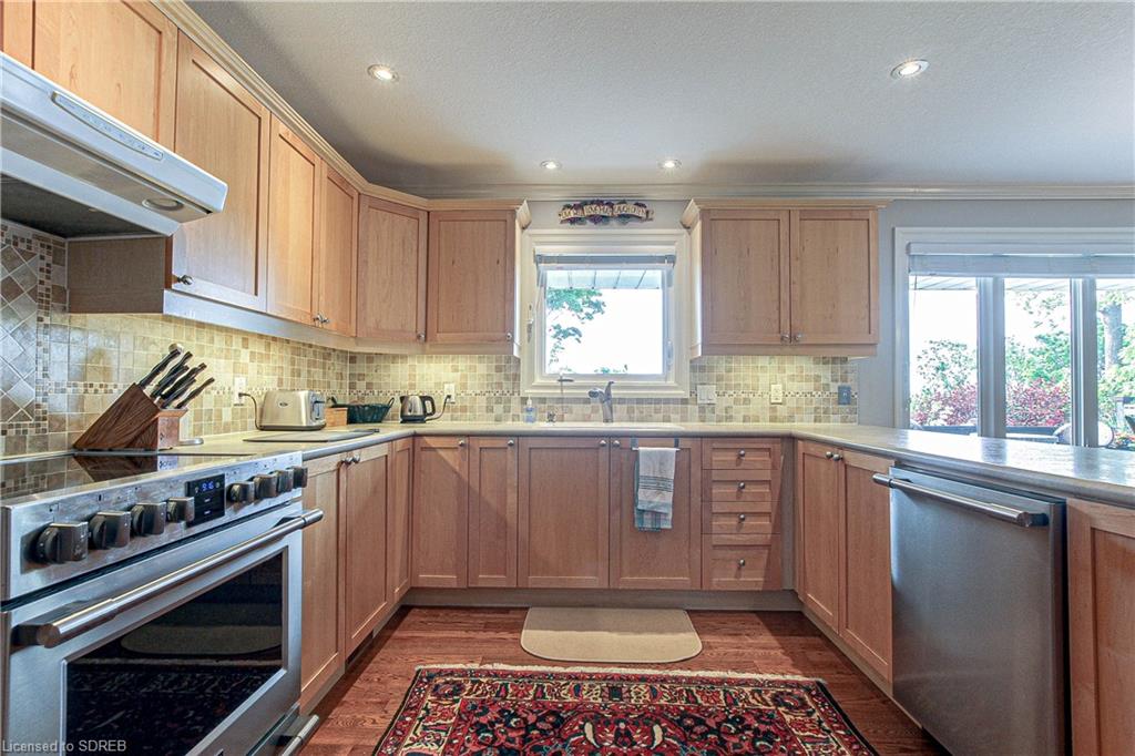 128 WOLVEN Street, Port Rowan, Ontario, Canada