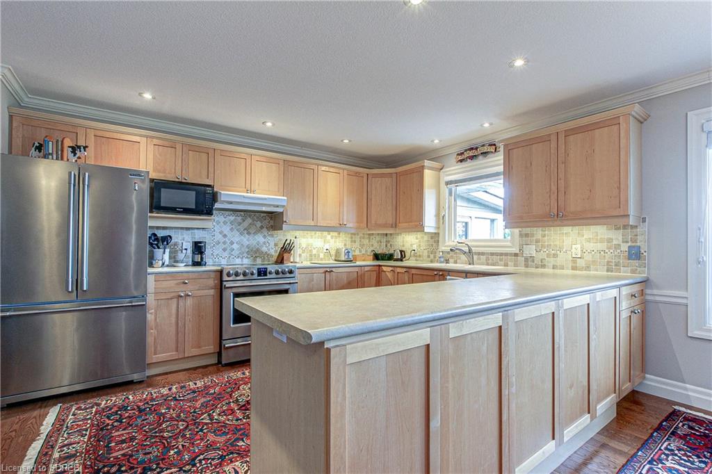128 WOLVEN Street, Port Rowan, Ontario, Canada