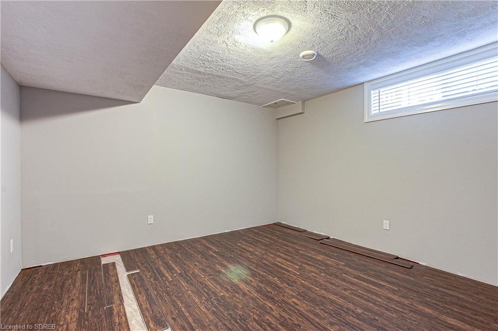 128 WOLVEN Street, Port Rowan, Ontario, Canada