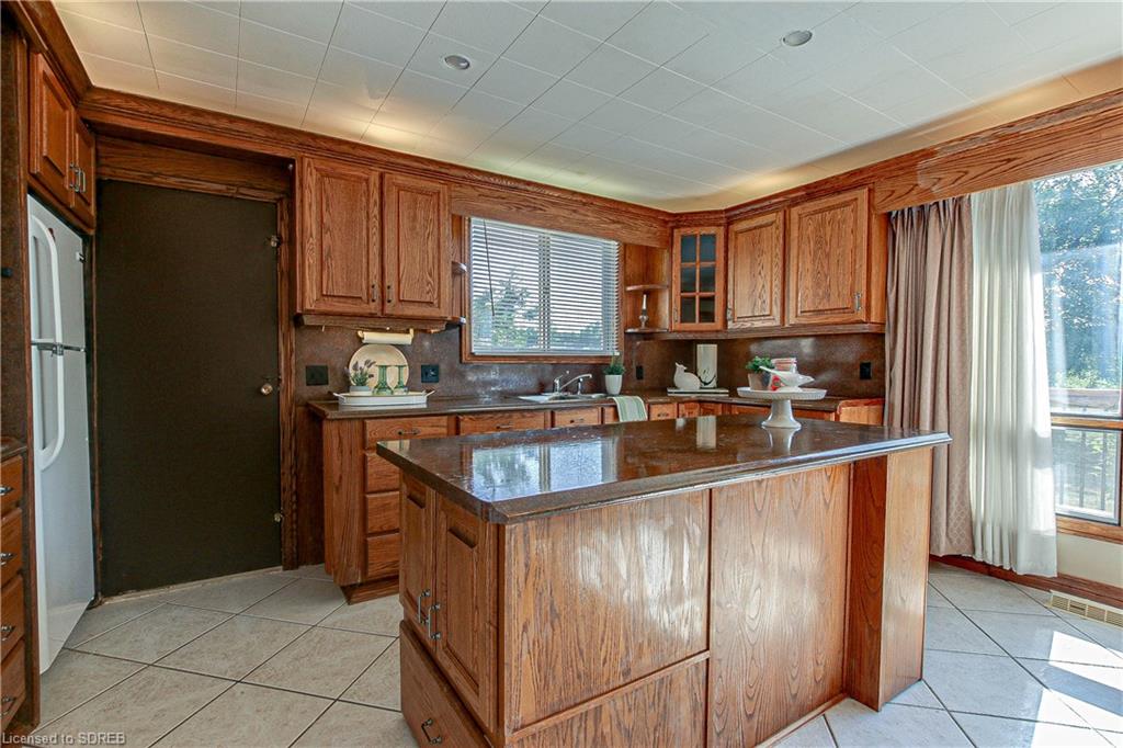 4 DEDRICK Road, Port Rowan, Ontario, Canada