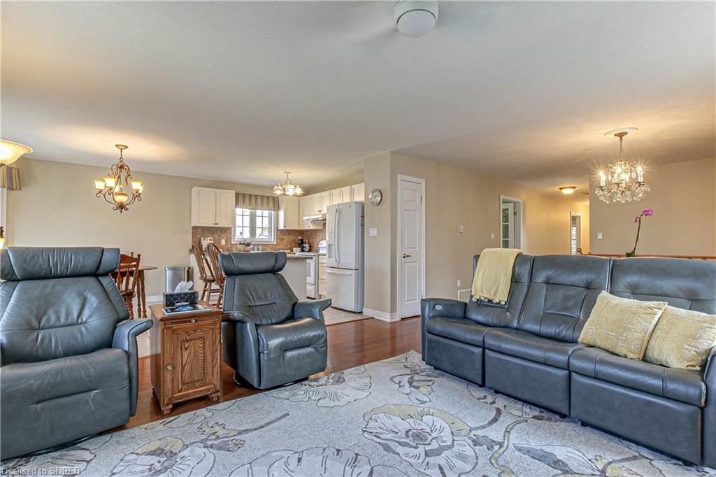 28 UPPER CANADA Drive, Port Rowan, Ontario, Canada