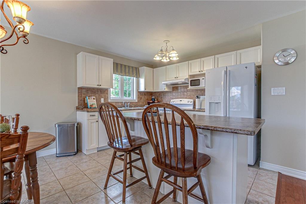 28 UPPER CANADA Drive, Port Rowan, Ontario, Canada