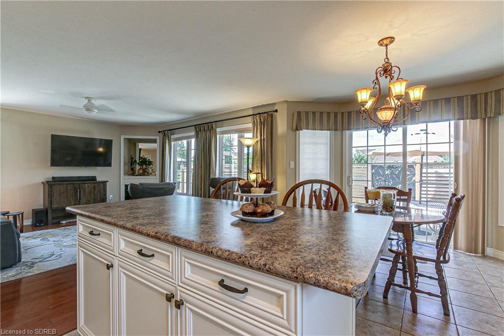 28 UPPER CANADA Drive, Port Rowan, Ontario, Canada