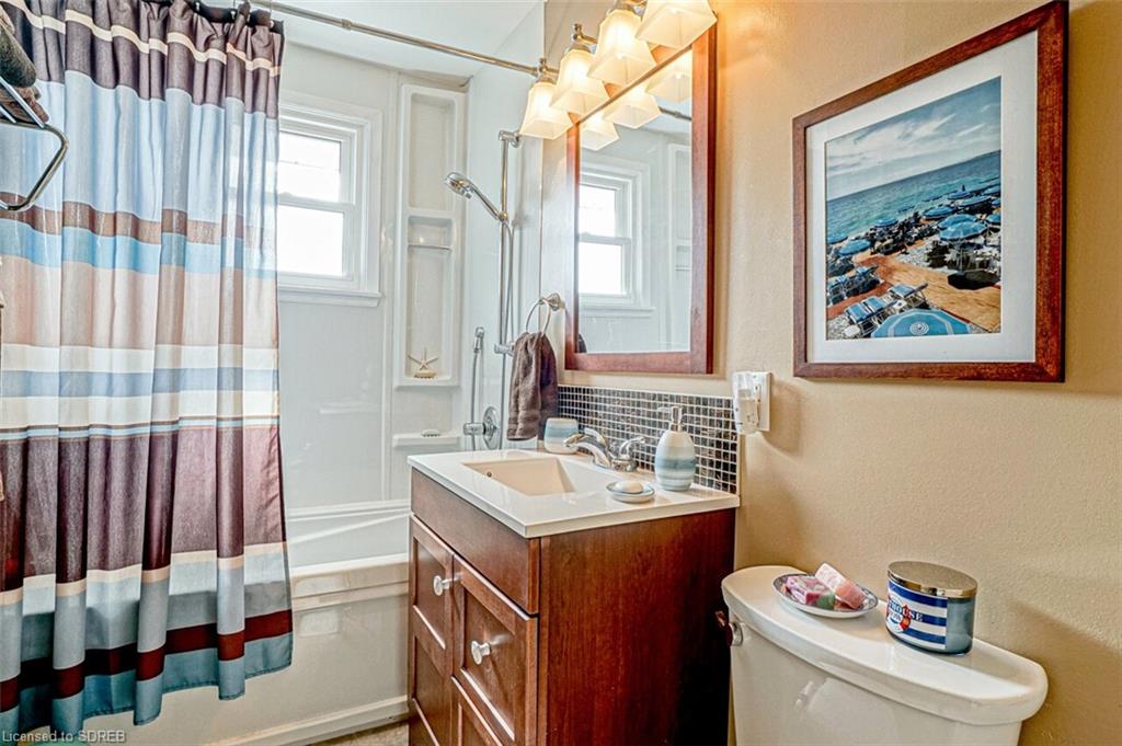 14 CHURCH Street, Port Rowan, Ontario, Canada