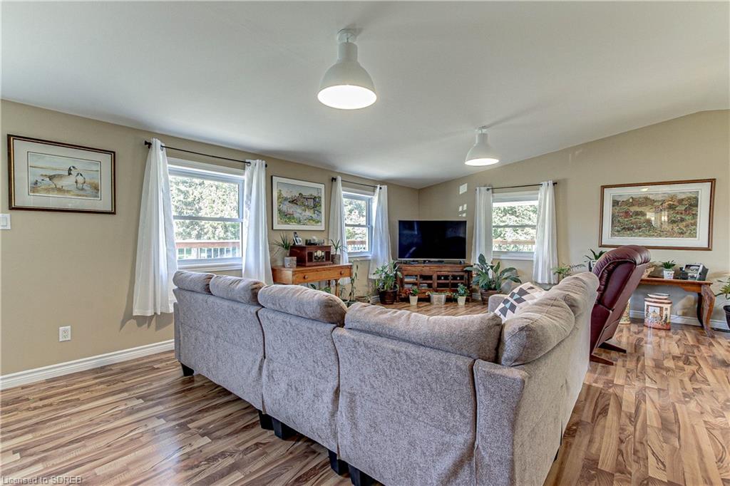 1270 NORFOLK COUNTY 28 Road, Frogmore, Ontario, Canada