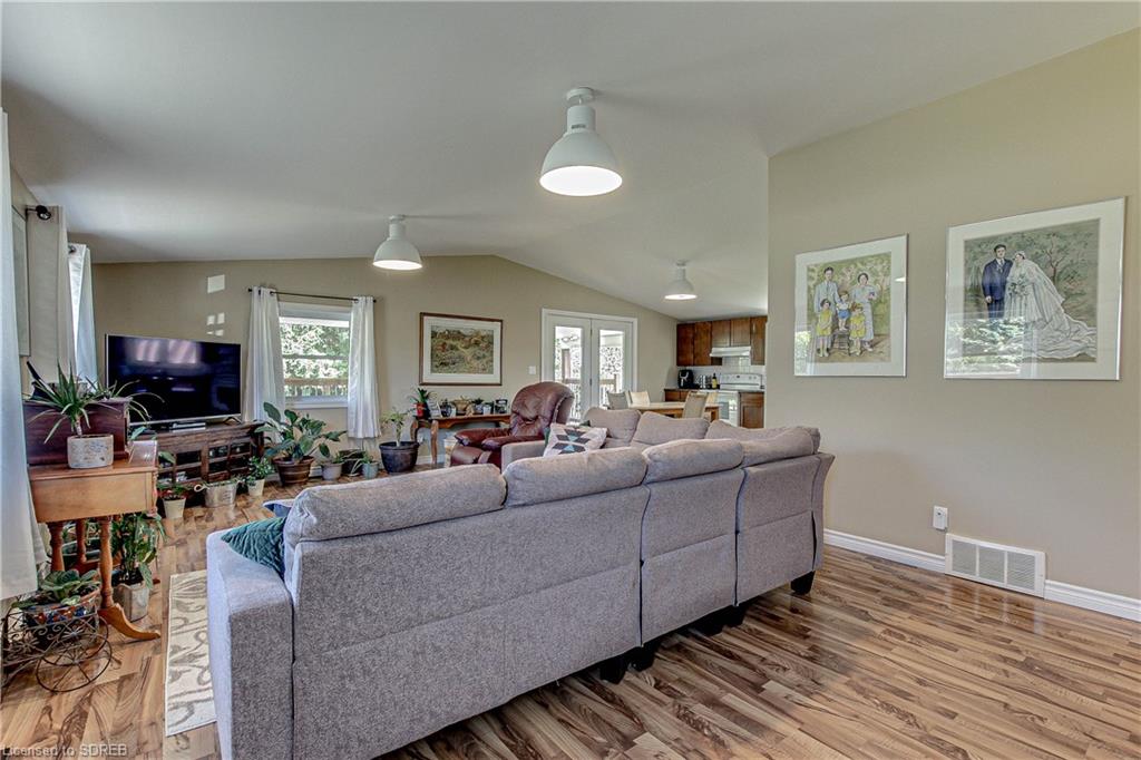 1270 NORFOLK COUNTY 28 Road, Frogmore, Ontario, Canada