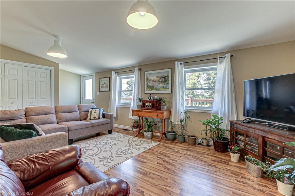 1270 NORFOLK COUNTY 28 Road, Frogmore, Ontario, Canada
