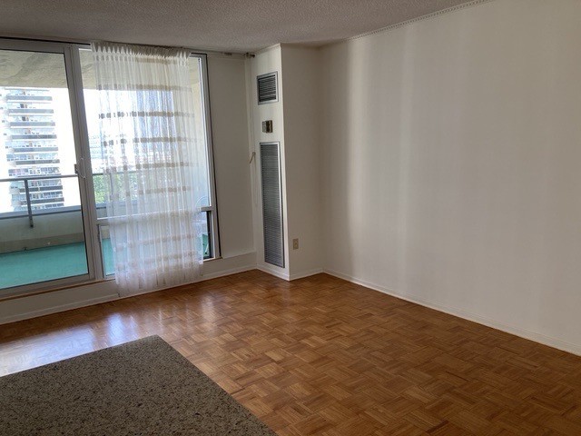 50 Quebec Avenue, Unit 1203, Toronto, Ontario, Canada photo 7