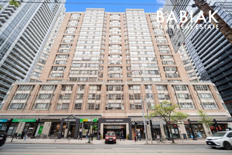 711 Bay Street, Unit 1613, Toronto, Ontario, Canada photo 1