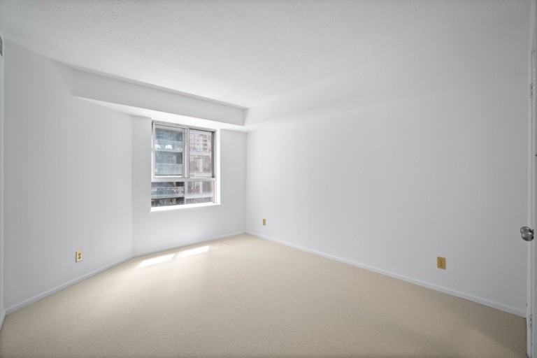 711 Bay Street, Unit 1613, Toronto, Ontario, Canada photo 27