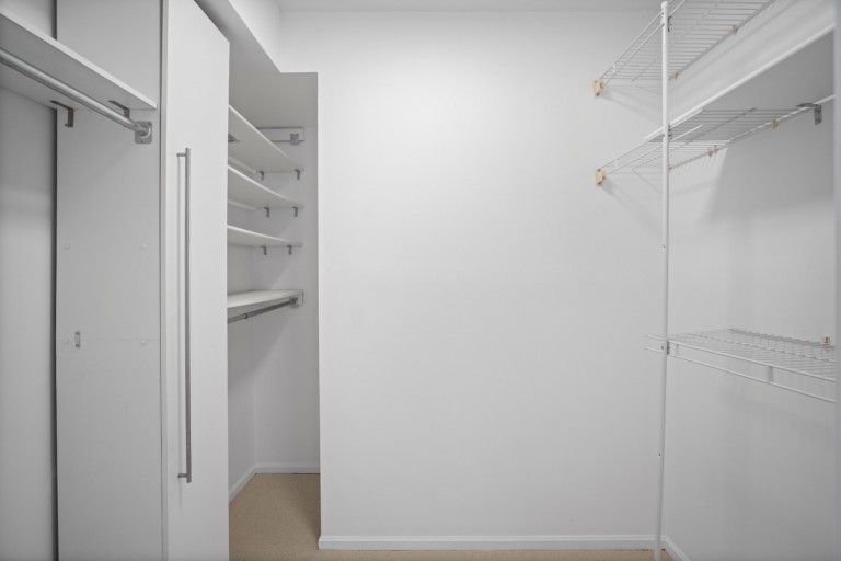711 Bay Street, Unit 1613, Toronto, Ontario, Canada photo 31
