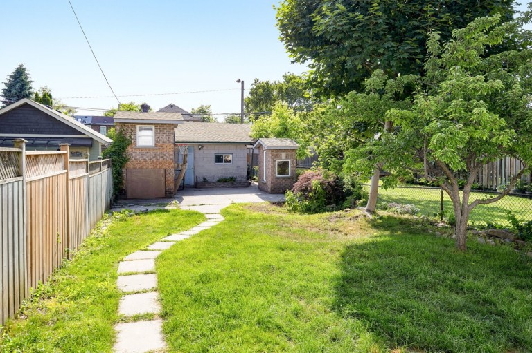 30 Mould Avenue, Toronto, Ontario, Canada photo 35