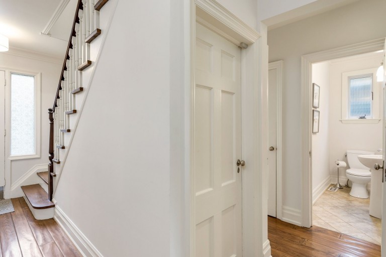 9 Humbercrest Point, Toronto, Ontario, Canada photo 16