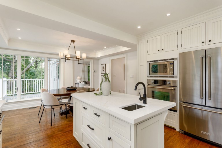 9 Humbercrest Point, Toronto, Ontario, Canada photo 15