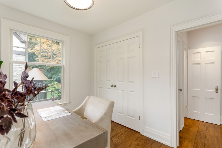 9 Humbercrest Point, Toronto, Ontario, Canada photo 18
