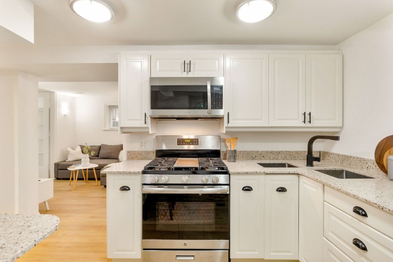 9 Humbercrest Point, Toronto, Ontario, Canada photo 35