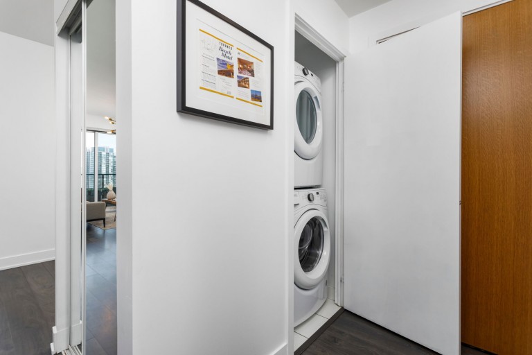 30 Shore Breeze Drive, Suite 1712, Toronto, Ontario, Canada photo 23