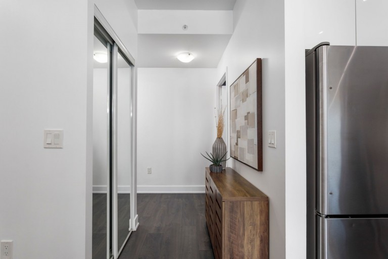 30 Shore Breeze Drive, Suite 1712, Toronto, Ontario, Canada photo 21