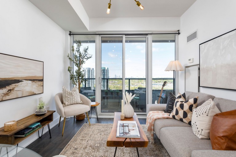 30 Shore Breeze Drive, Suite 1712, Toronto, Ontario, Canada photo 13