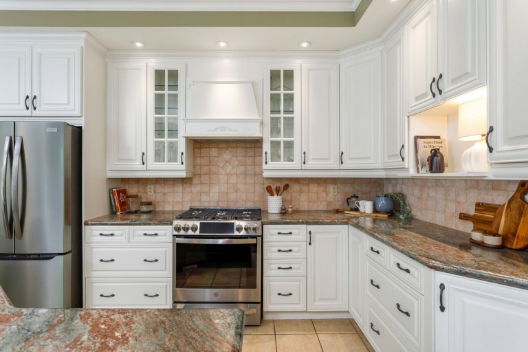 3 Humbercrest Boulevard, Toronto, Ontario, Canada photo 14