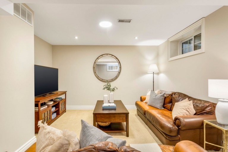 3 Humbercrest Boulevard, Toronto, Ontario, Canada photo 35