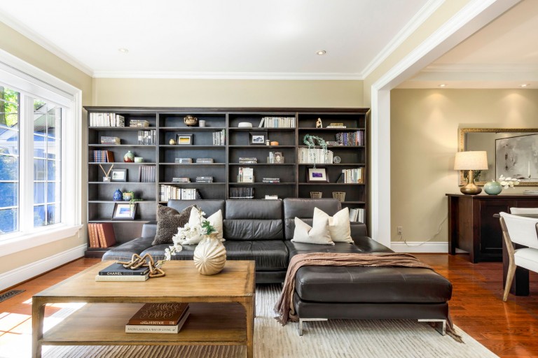 3 Humbercrest Boulevard, Toronto, Ontario, Canada photo 5