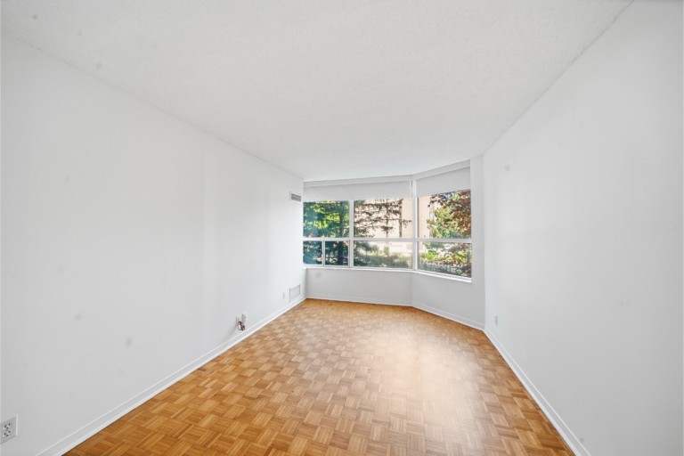 6 Humberline Dr Suite 202, Toronto, Ontario, Canada photo 20