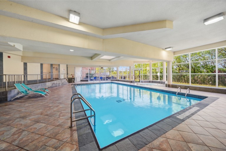 6 Humberline Dr Suite 202, Toronto, Ontario, Canada photo 40