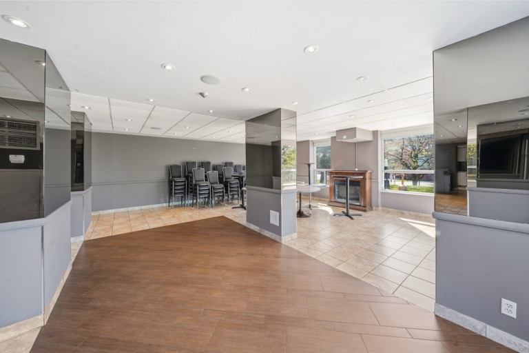 6 Humberline Dr Suite 202, Toronto, Ontario, Canada photo 33