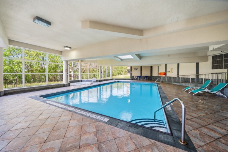 6 Humberline Dr Suite 202, Toronto, Ontario, Canada photo 44