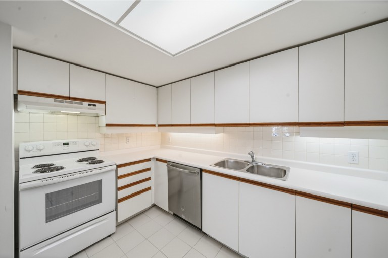 6 Humberline Dr Suite 202, Toronto, Ontario, Canada photo 16